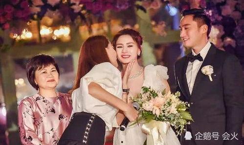 娱乐吃瓜女星和男星,揭秘吃瓜女星与男星的幕后故事